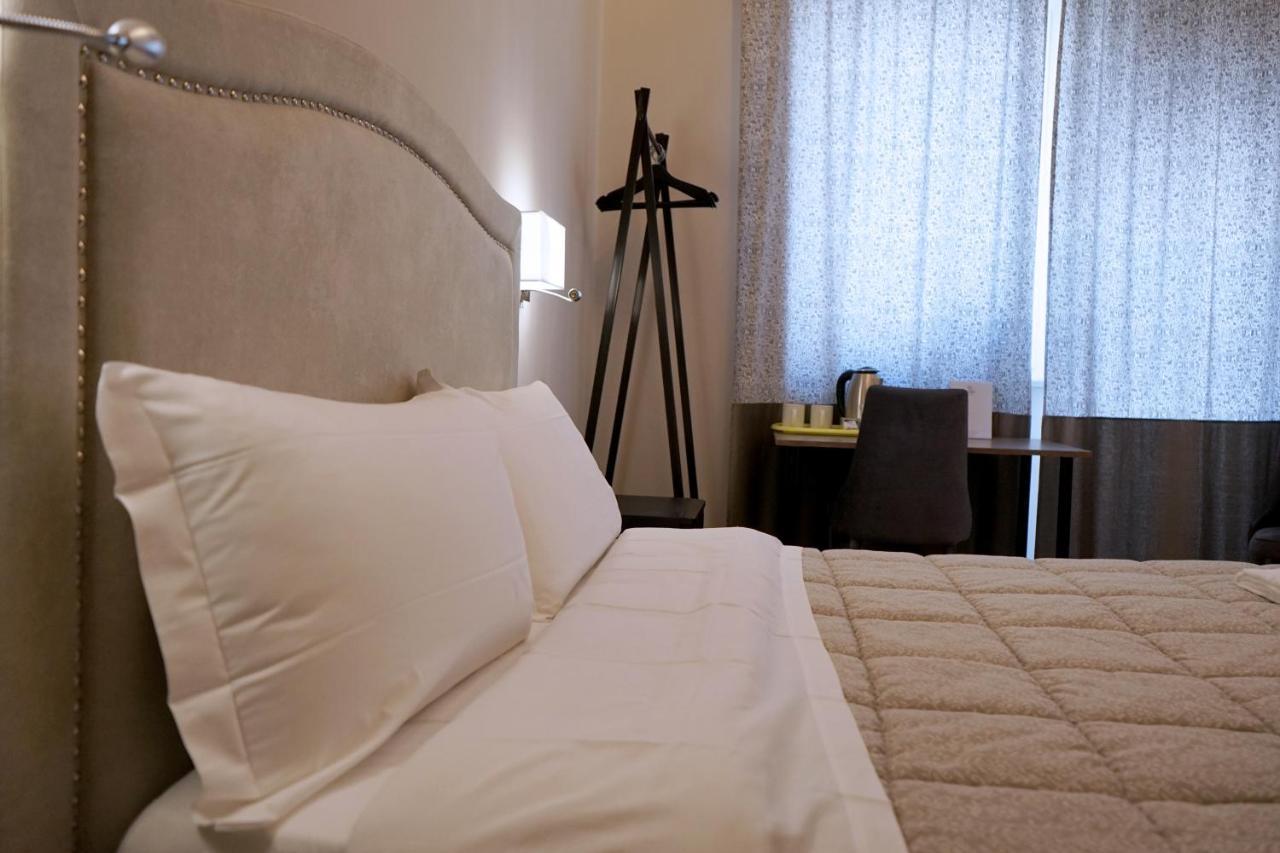 Re Di Smirne By Apulia Accommodation บารี ภายนอก รูปภาพ