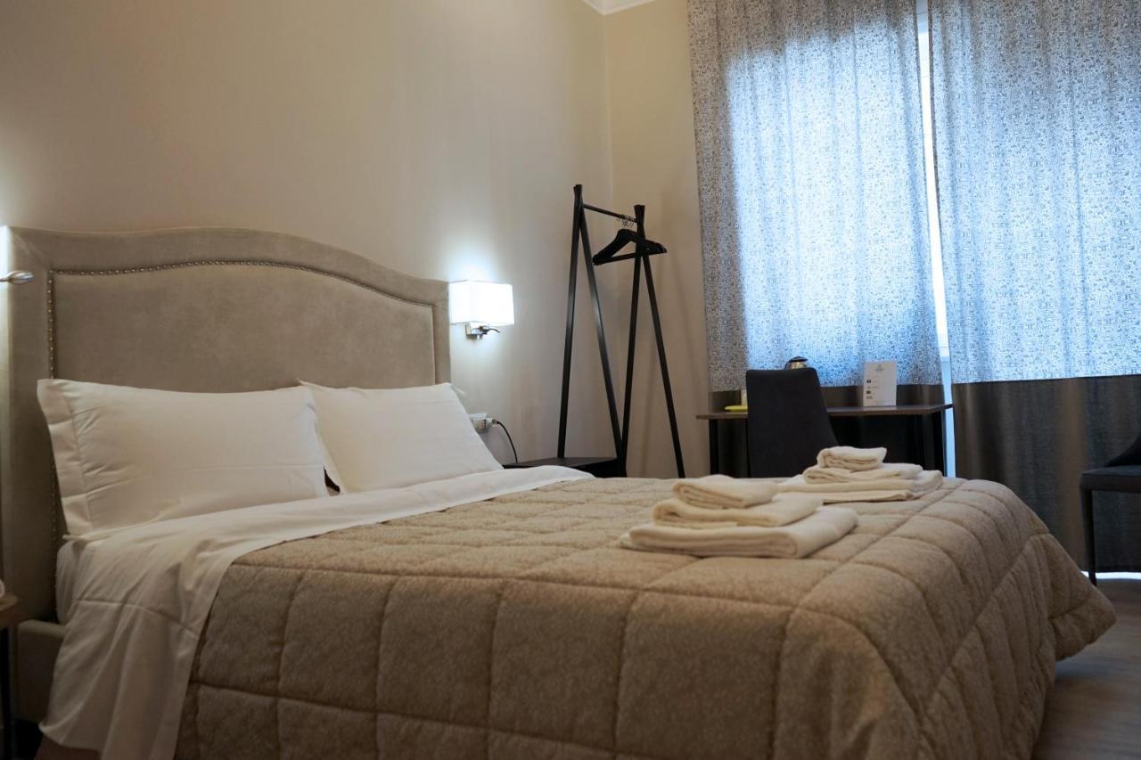 Re Di Smirne By Apulia Accommodation บารี ภายนอก รูปภาพ