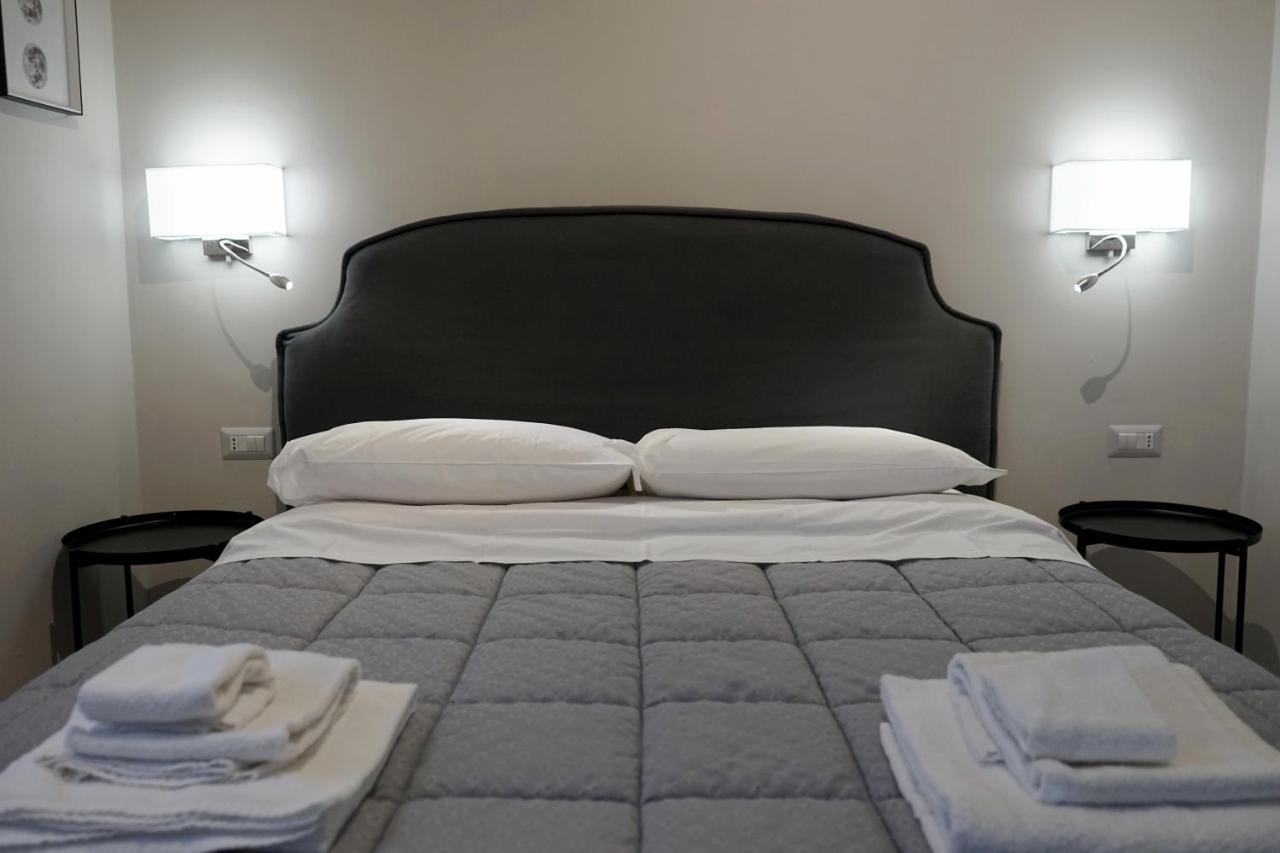 Re Di Smirne By Apulia Accommodation บารี ภายนอก รูปภาพ