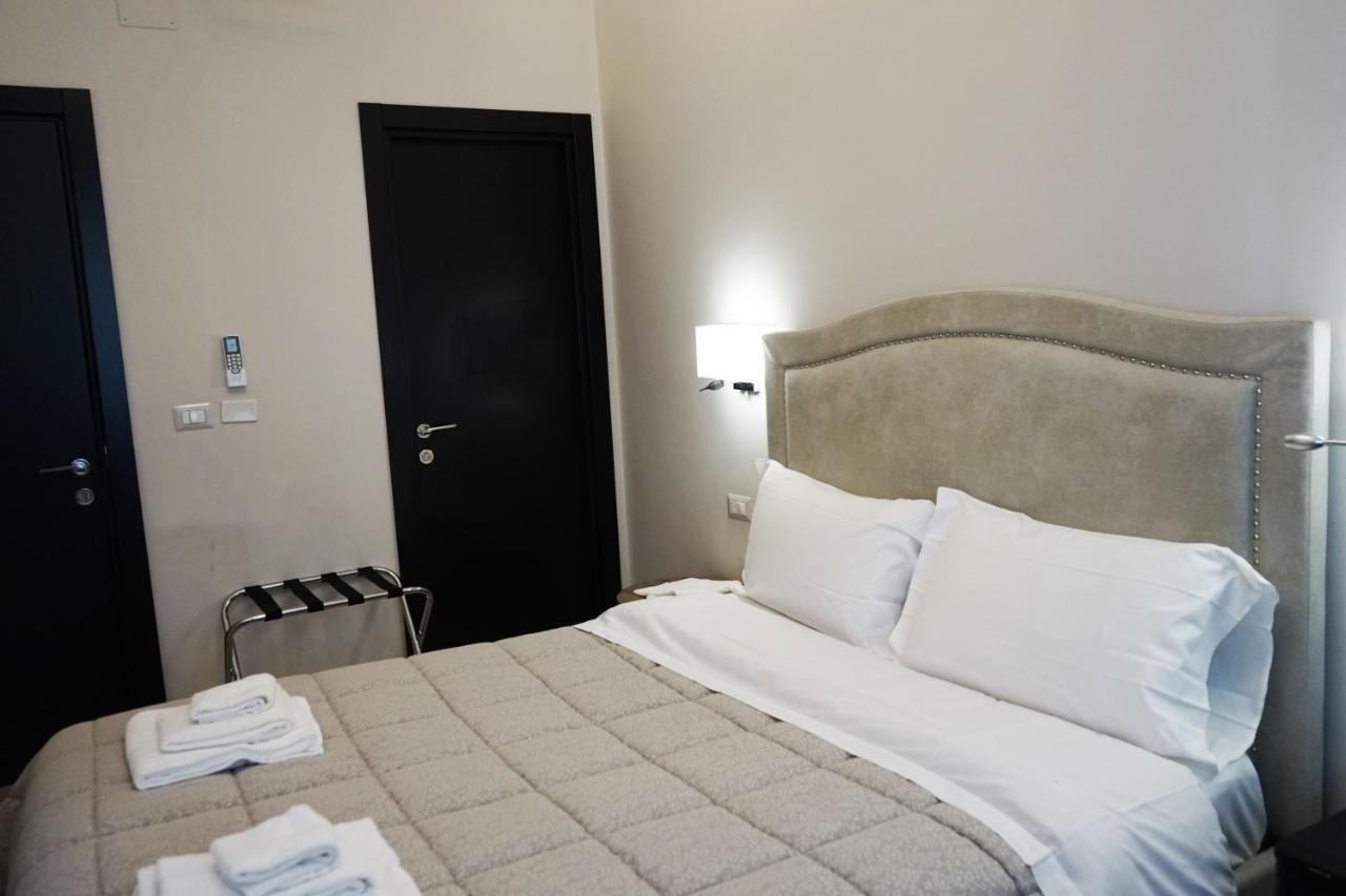 Re Di Smirne By Apulia Accommodation บารี ภายนอก รูปภาพ